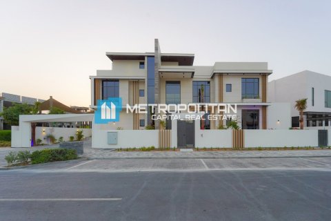 Vila na Yas Island, Abu Dhabi, SAE 6 ložnice, 853.6 m² Č.: 554762 - fotografie 6