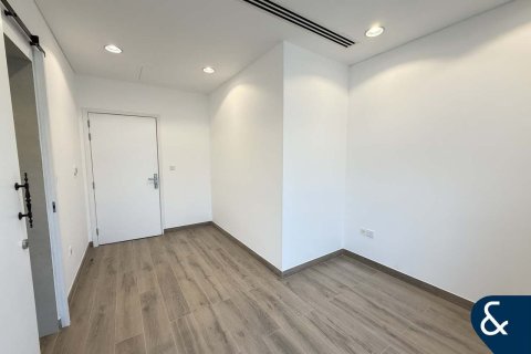 Таунхаус Джумейра Вилладж Серкл, Дубай, БАӘ-да 2 жатын бөлмелер, 180 м² № 684957 - фото 27