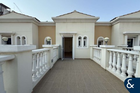 Таунхаус Джумейра Вилладж Серкл, Дубай, БАӘ-да 2 жатын бөлмелер, 180 м² № 684957 - фото 26