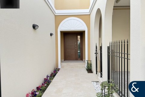 Таунхаус Джумейра Вилладж Серкл, Дубай, БАӘ-да 2 жатын бөлмелер, 180 м² № 684957 - фото 2