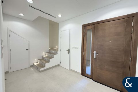 Таунхаус Джумейра Вилладж Серкл, Дубай, БАӘ-да 2 жатын бөлмелер, 180 м² № 684957 - фото 29