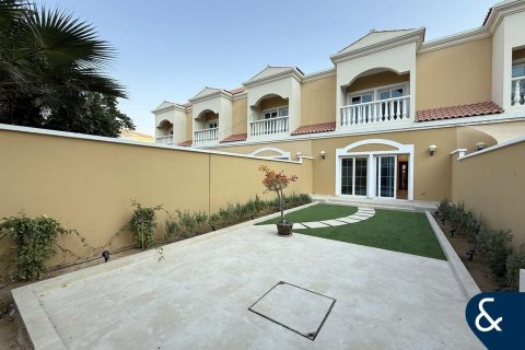 Таунхаус Джумейра Вилладж Серкл, Дубай, БАӘ-да 2 жатын бөлмелер, 180 м² № 684957 - фото 9