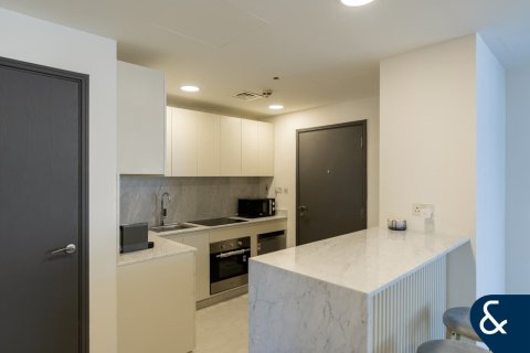 Jumeirah Beach Residence, Dubai, संयुक्त अरब अमीरात में अपार्टमेंट, 1 बेडरूम, 113 वर्ग मीटर, संख्या 684919 - फ़ोटो 6