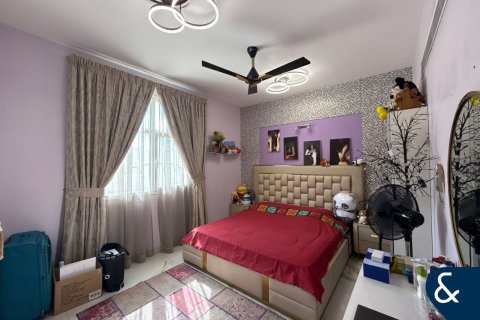 Villa The Lakes, Dubaijā, AAE 4 istabas, 371 m2 Nr. 684918 - attēls 13