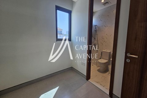 Müüa villa asukohaga Abu Dhabi, AÜE: 4 magamistoaga, 1000 m² Nr 604799 - pilt 15