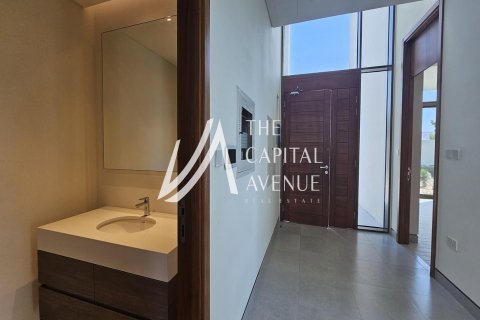 Müüa villa asukohaga Abu Dhabi, AÜE: 4 magamistoaga, 1000 m² Nr 604799 - pilt 23