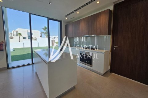 Müüa villa asukohaga Abu Dhabi, AÜE: 4 magamistoaga, 1000 m² Nr 604799 - pilt 4