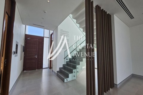 Müüa villa asukohaga Abu Dhabi, AÜE: 4 magamistoaga, 1000 m² Nr 604799 - pilt 17