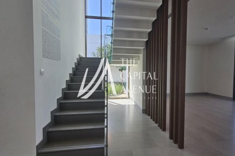 Müüa villa asukohaga Abu Dhabi, AÜE: 4 magamistoaga, 1000 m² Nr 604799 - pilt 13