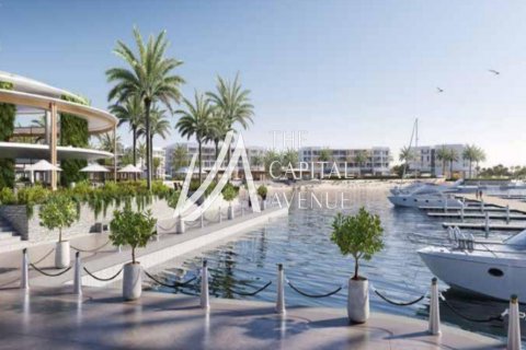 Vilë në Abu Dhabi, Emiratet e Bashkuara Arabe 5 dhoma gjumi, 499 m2. № 604992 - Foto 4
