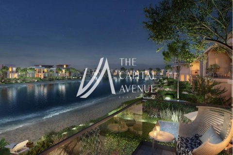 Vilë në Abu Dhabi, Emiratet e Bashkuara Arabe 5 dhoma gjumi, 499 m2. № 604992 - Foto 9