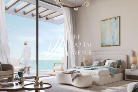 Vilë në Abu Dhabi, Emiratet e Bashkuara Arabe 5 dhoma gjumi, 499 m2. № 604992 - Foto 11