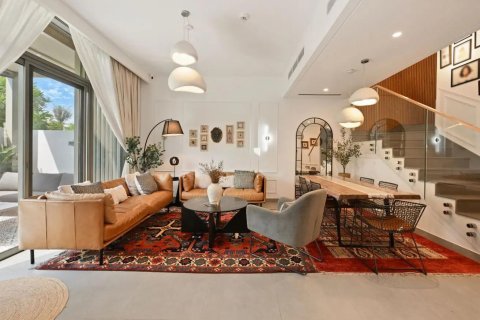 Müüa ridamaja asukohaga Arabian Ranches 3, Dubai, AÜE: 4 magamistoaga, 226.31 m² Nr 753662 - pilt 2