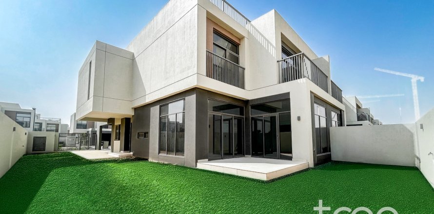 Vila u gradu Dubai South (Dubai World Central), UAE 4 spavaće sobe, 306.39 m2 Br. 753667