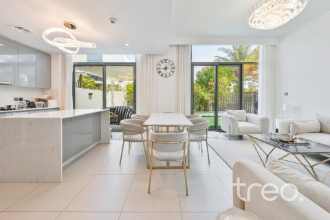 טאונהאוס ב Arabian Ranches 3, Dubai, איחוד האמירויות 4 חדרי שינה, 246.47 מ