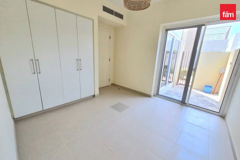 Διαμέρισμα σε Dubai, ΗΑΕ 3 υπνοδωμάτια, 242.6 τ.μ. Αρ. 740497 - φωτογραφία 6