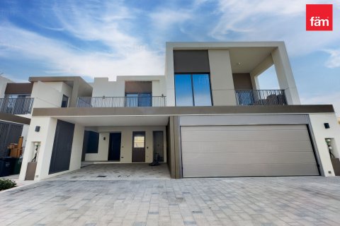 Townhouse i Tilal Al Ghaf, Dubai, UAE 3 soveværelser, 141.4 kvm № 693013