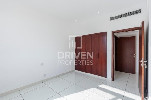 Apartment til salg i Dubai Festival City, Dubai, UAE 3 soveværelser, 242 kvm № 682923 - foto 4