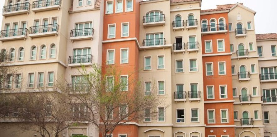 Bâtiment à Dubai, EAU № 700967