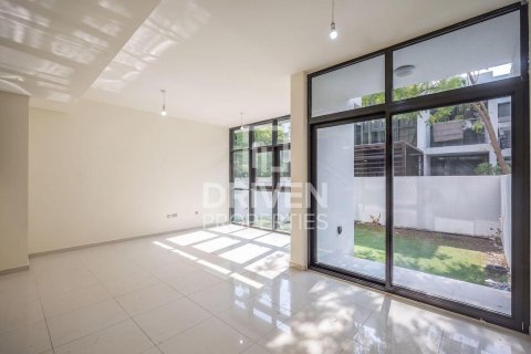 خانه شهری برای فروش در Dubai، امارات متحده عربی 3 خوابه ، 151.8 متر مربع ، شماره 744482 - تصویر 2