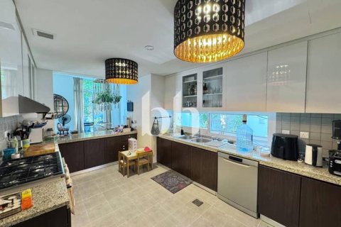Casa urbana para arrendamento em Mudon, Dubai, EAU 3 quartos, 213 m2 № 645366 - foto 9