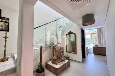 Casa urbana para arrendamento em Mudon, Dubai, EAU 3 quartos, 213 m2 № 645366 - foto 10