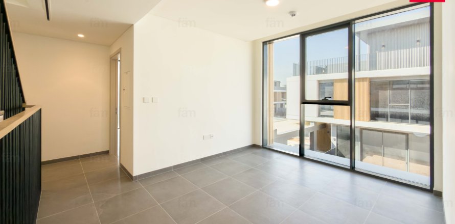 Vila di Dubai, UAE 5 bilik tidur, 420 meter persegi № 682044