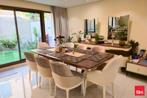 Townhouse til leje i Meydan, Dubai, UAE 4 soveværelser, 218 kvm № 682045 - foto 8