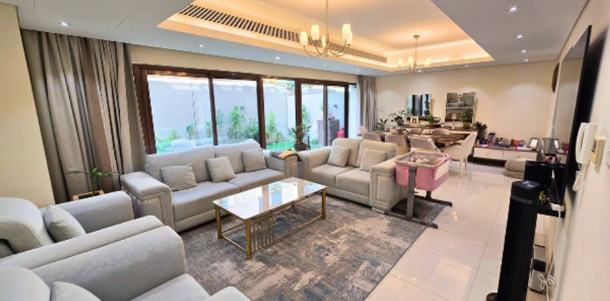 Townhouse i Meydan, Dubai, UAE 4 soveværelser, 218 kvm № 682045