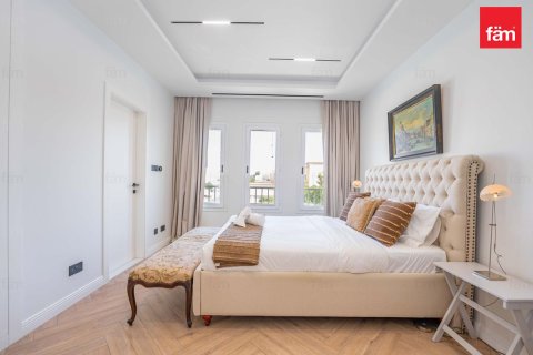 Villa in vendita a Dubai, EAU 2 camere da letto, 250 mq. № 682046 - foto 16