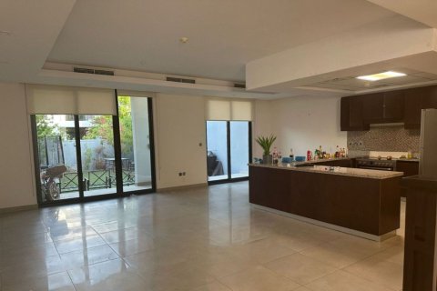 Māja Motor City, Dubaijā, AAE 3 istabas, 237 m2 Nr. 699499 - attēls 3