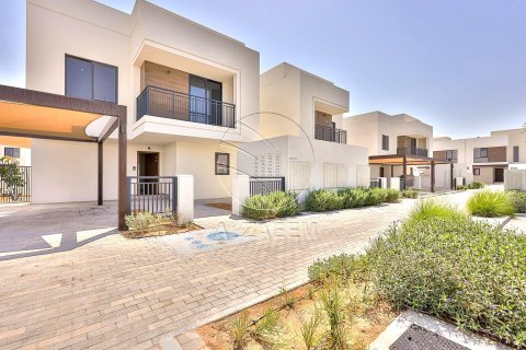 Vila na Yas Island, Abu Dhabi, SAE 4 ložnice, 209 m² Č.: 615928 - fotografie 1