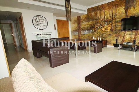 Appartamento a Dubai Marina, Dubai, EAU 2 camere da letto, 158.121 mq. № 688237