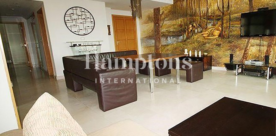 Appartamento a Dubai Marina, Dubai, EAU 2 camere da letto, 158.121 mq. № 688237