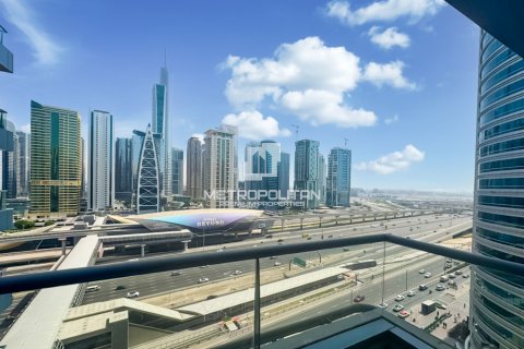 Lägenhet till försäljning i Dubai Marina, Dubai, UAE 2 sovrum, 102 kvm Nr. 664278 - fotografi 1