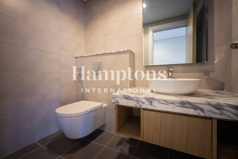 Apartmán v Business Bay, Dubai, SAE 3 spálne, 120.95970600 m2 č. 688038 - Fotografia 24