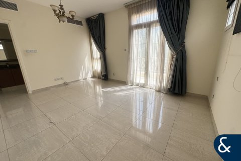 Villa in affitto a The Springs, Dubai, EAU 3 camere da letto, 210 mq. № 668128 - foto 6