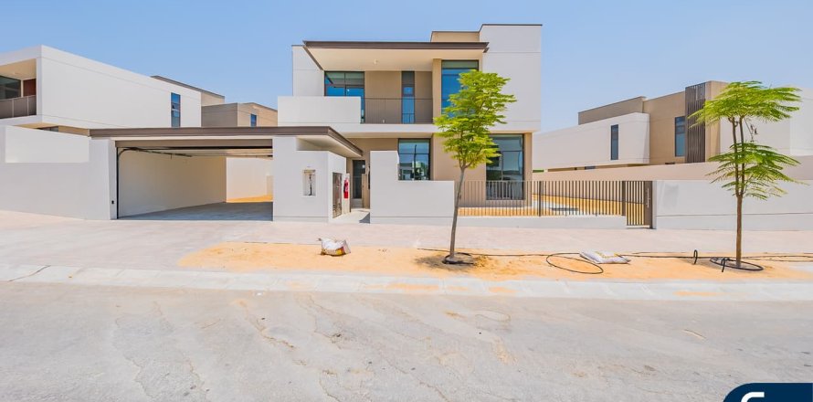 Вілла в Al Furjan, Дубай, ОАЕ 5 спалень, 442м2 № 668127