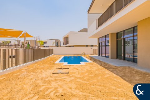 Vila u Al Furjan, Dubai, UAE 5 spavaćih soba, 442 m2 Br. 668127 - fotografija 22