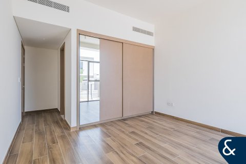 Vila u Al Furjan, Dubai, UAE 5 spavaćih soba, 442 m2 Br. 668127 - fotografija 5