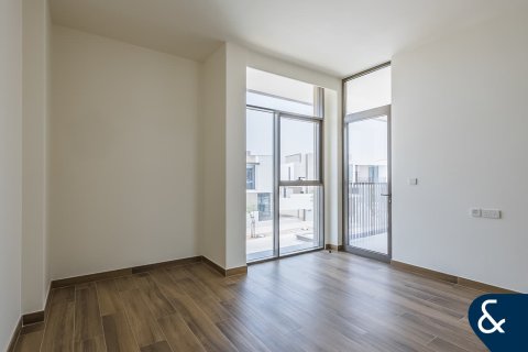 Vila u Al Furjan, Dubai, UAE 5 spavaćih soba, 442 m2 Br. 668127 - fotografija 20