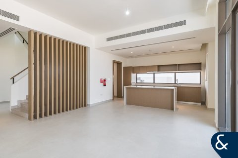 Vila u Al Furjan, Dubai, UAE 5 spavaćih soba, 442 m2 Br. 668127 - fotografija 3