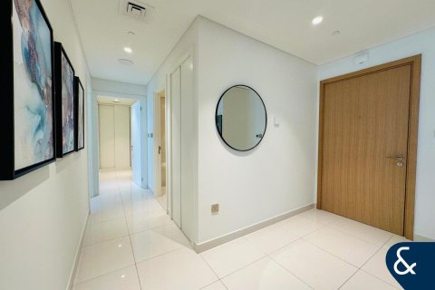 Apartmen di Dubai Harbour, Dubai, UAE 2 bilik tidur, 106 meter persegi № 668130 - foto 5