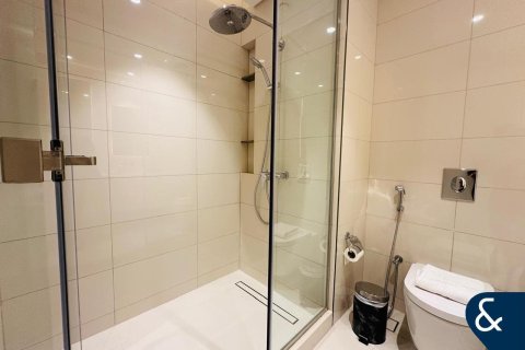 Apartmen di Dubai Harbour, Dubai, UAE 2 bilik tidur, 106 meter persegi № 668130 - foto 10