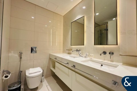 Apartmen di Dubai Harbour, Dubai, UAE 2 bilik tidur, 106 meter persegi № 668130 - foto 8