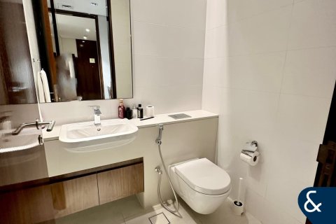 Apartment sa The Hills, Dubai, UAE 1 silid-tulugan, 94 sq.m. № 668129 - larawan 7