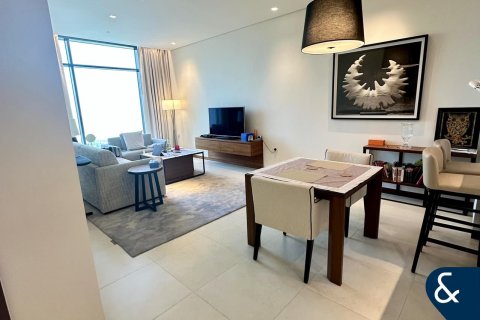 Apartment sa The Hills, Dubai, UAE 1 silid-tulugan, 94 sq.m. № 668129 - larawan 6