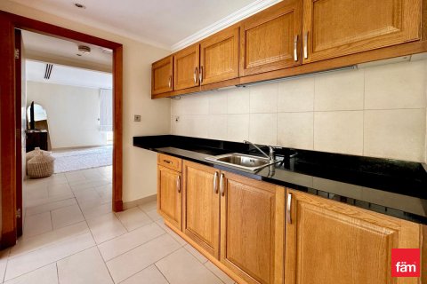 Vila v Jumeirah Park, Dubai, SAE 4 ložnice, 741.8 m² Č.: 699954 - fotografie 20