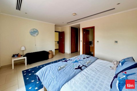 Vila v Jumeirah Park, Dubai, SAE 4 ložnice, 741.8 m² Č.: 699954 - fotografie 15