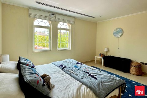 Vila v Jumeirah Park, Dubai, SAE 4 ložnice, 741.8 m² Č.: 699954 - fotografie 16